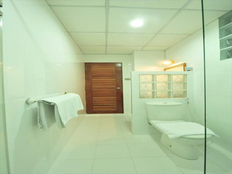 Lullaby Inn Silom Bangkok Eksteriør billede