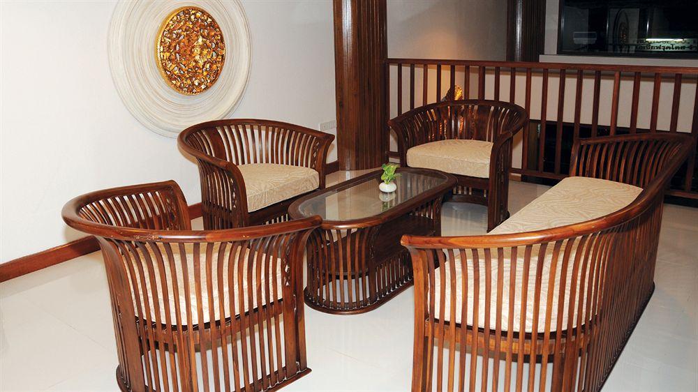 Lullaby Inn Silom Bangkok Eksteriør billede