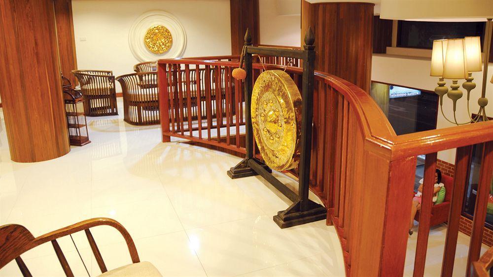 Lullaby Inn Silom Bangkok Eksteriør billede