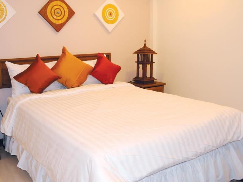 Lullaby Inn Silom Bangkok Eksteriør billede