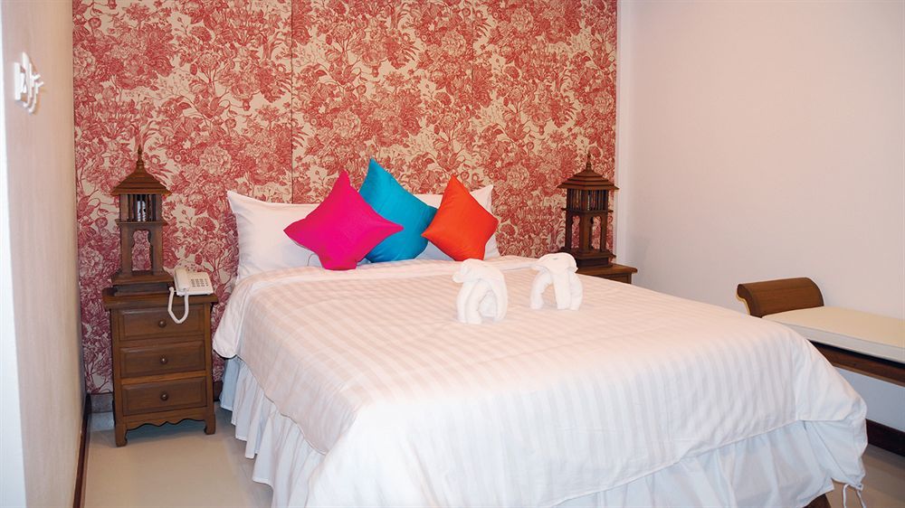 Lullaby Inn Silom Bangkok Eksteriør billede