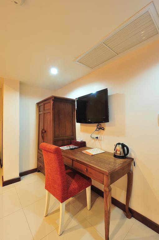 Lullaby Inn Silom Bangkok Eksteriør billede