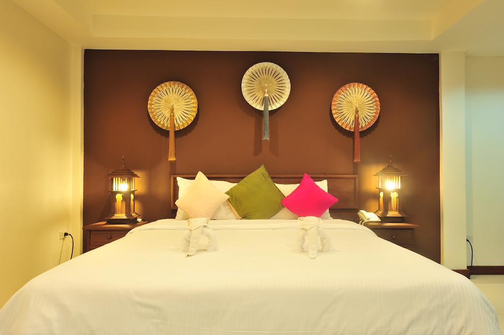 Lullaby Inn Silom Bangkok Eksteriør billede