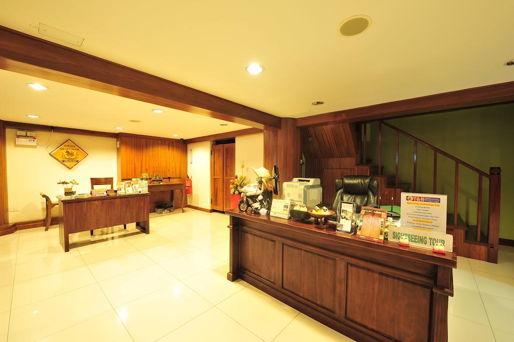 Lullaby Inn Silom Bangkok Eksteriør billede